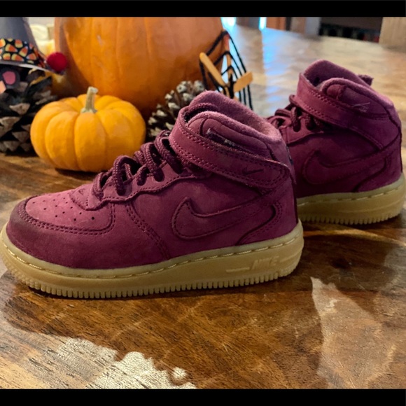 nike air force 1 dark purple